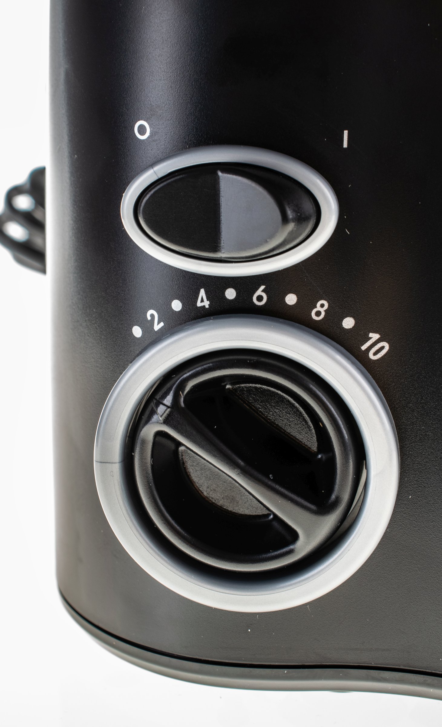 Braun Series 9 PRO+ 9615s Wet&Dry holicí strojek