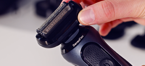RECENZE: holicí strojek Braun Series 6 4500cs