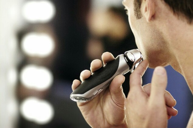 Braun Series 7 799 cc-7 Wet&Dry holicí strojek + CCR 2 ZDARMA