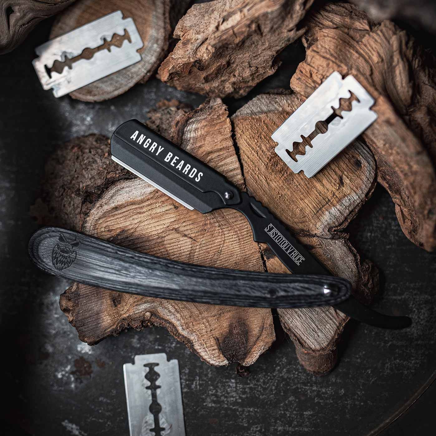 Angry Beards Shavetta Garrigue sada na holení