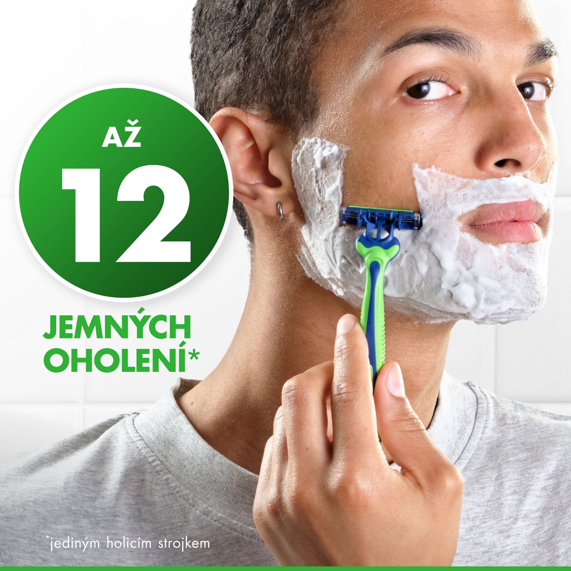 Gillette Blue 3 Sensitive jednorázová holítka 12 ks