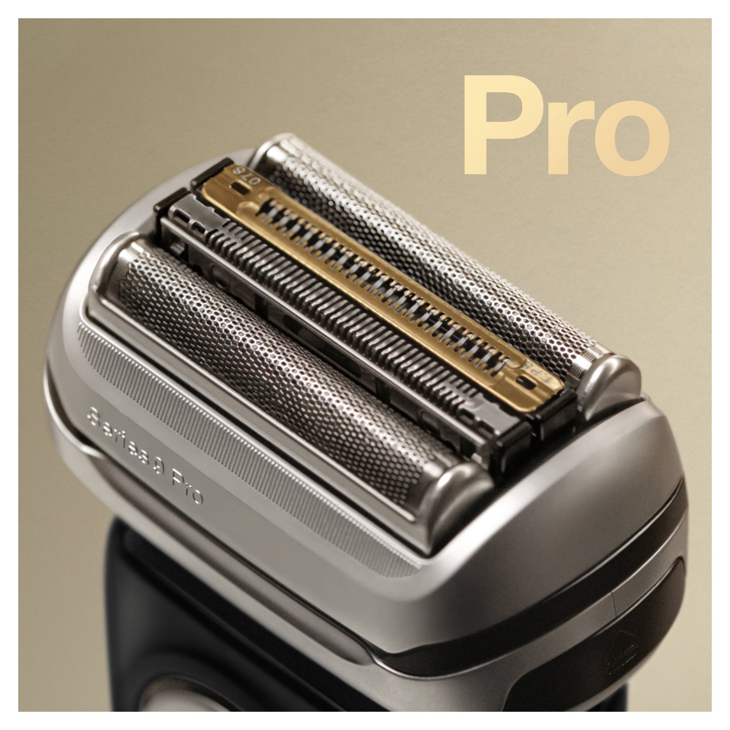 Braun Series 9 Pro 9467cc Silver Wet&Dry holicí strojek