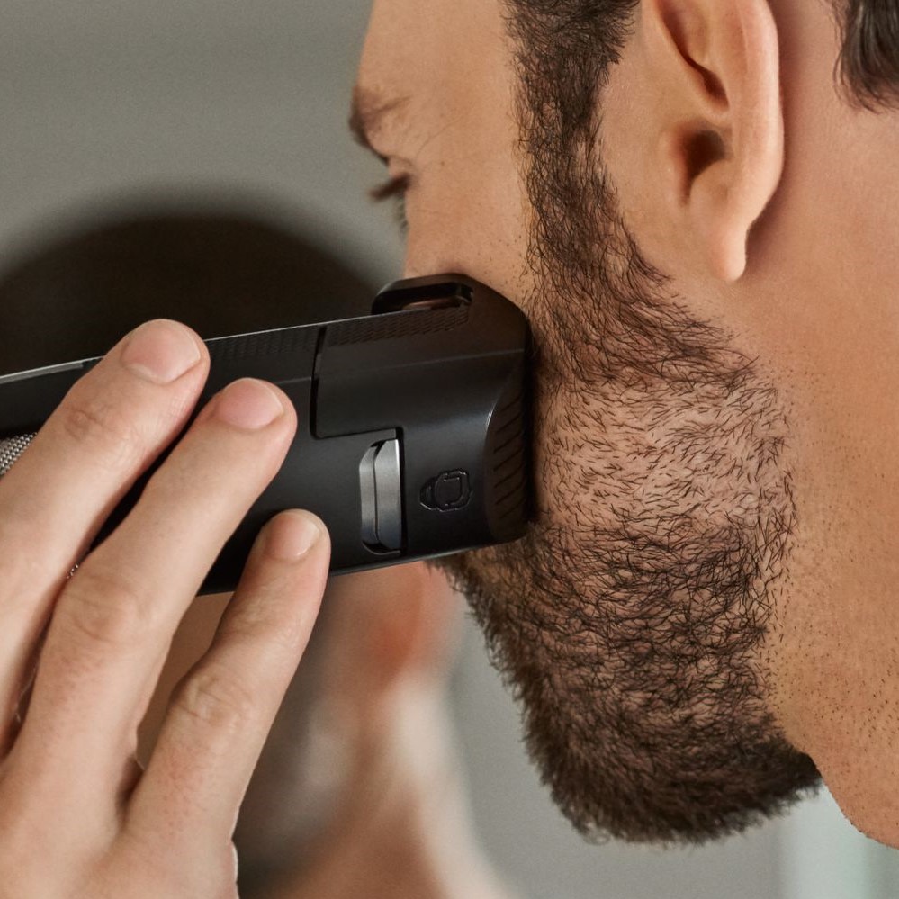 Philips BT9297/15 Series 9000 zastřihovač vousů